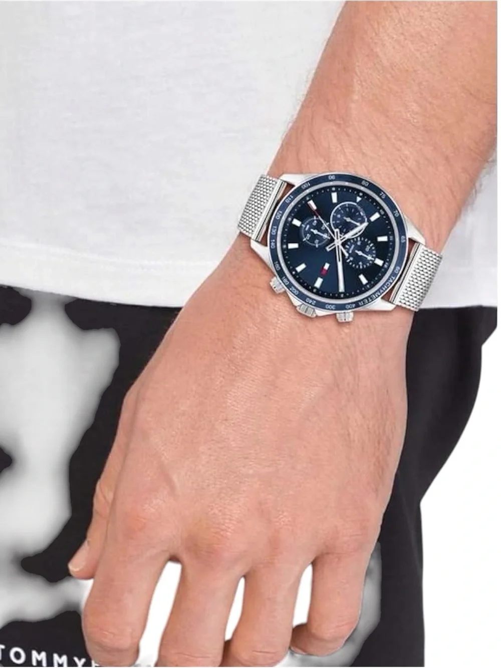 Tommy Hilfiger Men Black Dial Analog Watch